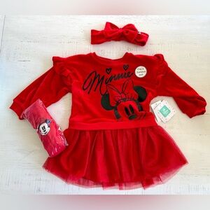 NWT DISNEY- Minnie Mouse 3 Piece Outfit